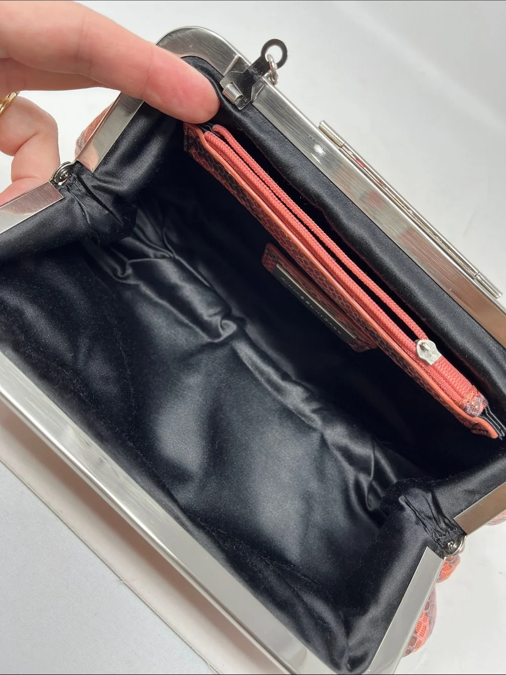 ANNABEL INGALL AUSTRALIA IRIDESCENT SNAKESKIN PEACH AND GRAY CLUTCH BAG